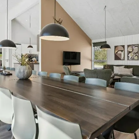 Villavilla 913 - Marielyst, Lollandfalstermon